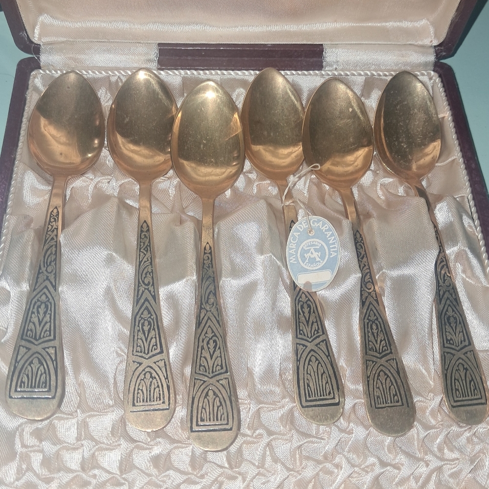 Set of 6 Mid 29th Century Vermeil Spanish Alpaca Silver Demitasse Spoons
